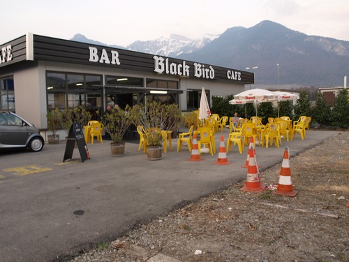 Soirée d'inauguration du tout nouveau Bar Black Bird Route Industriell