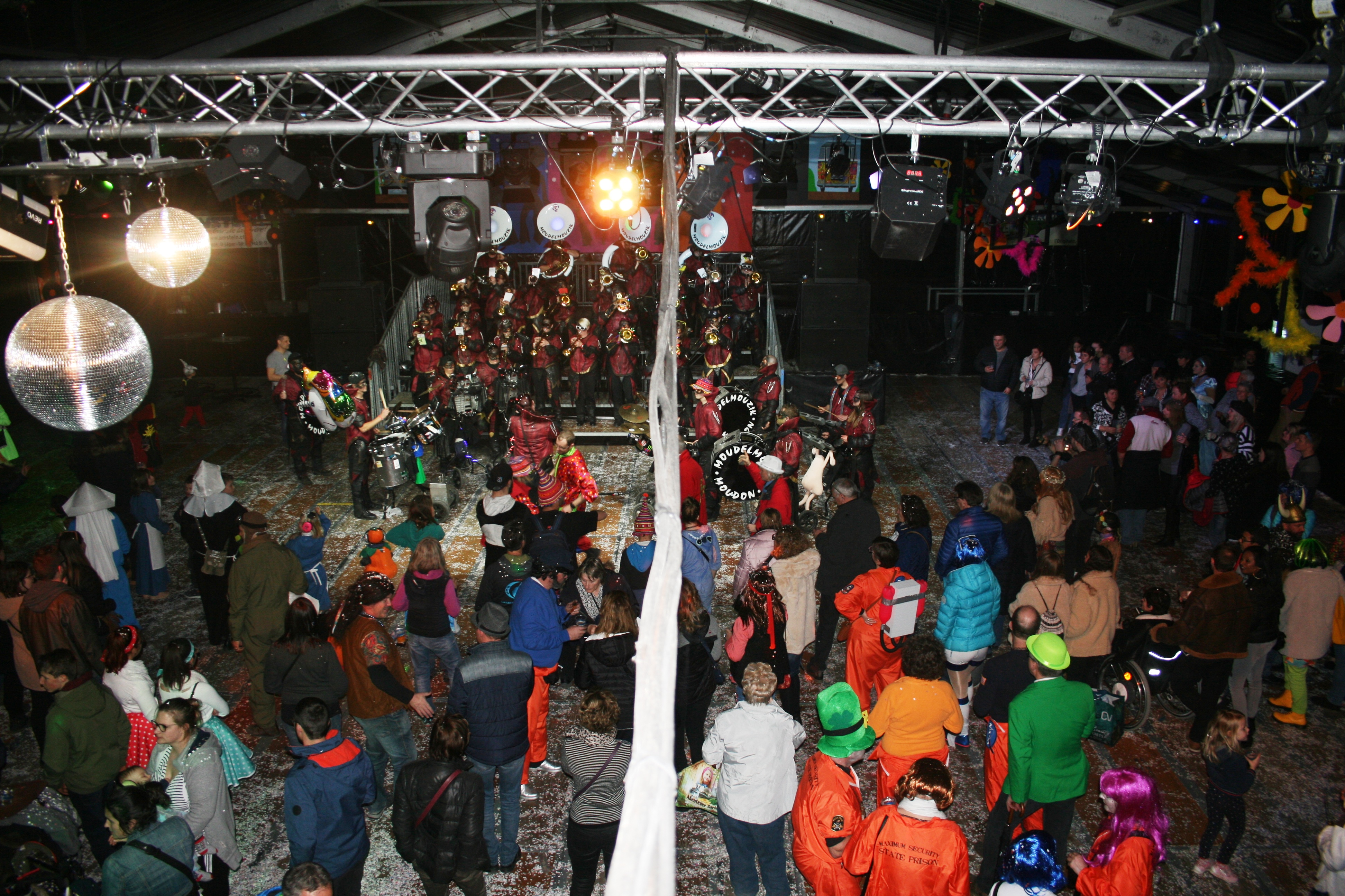 Dernier jour du carnaval de Châtel-St-Denis 