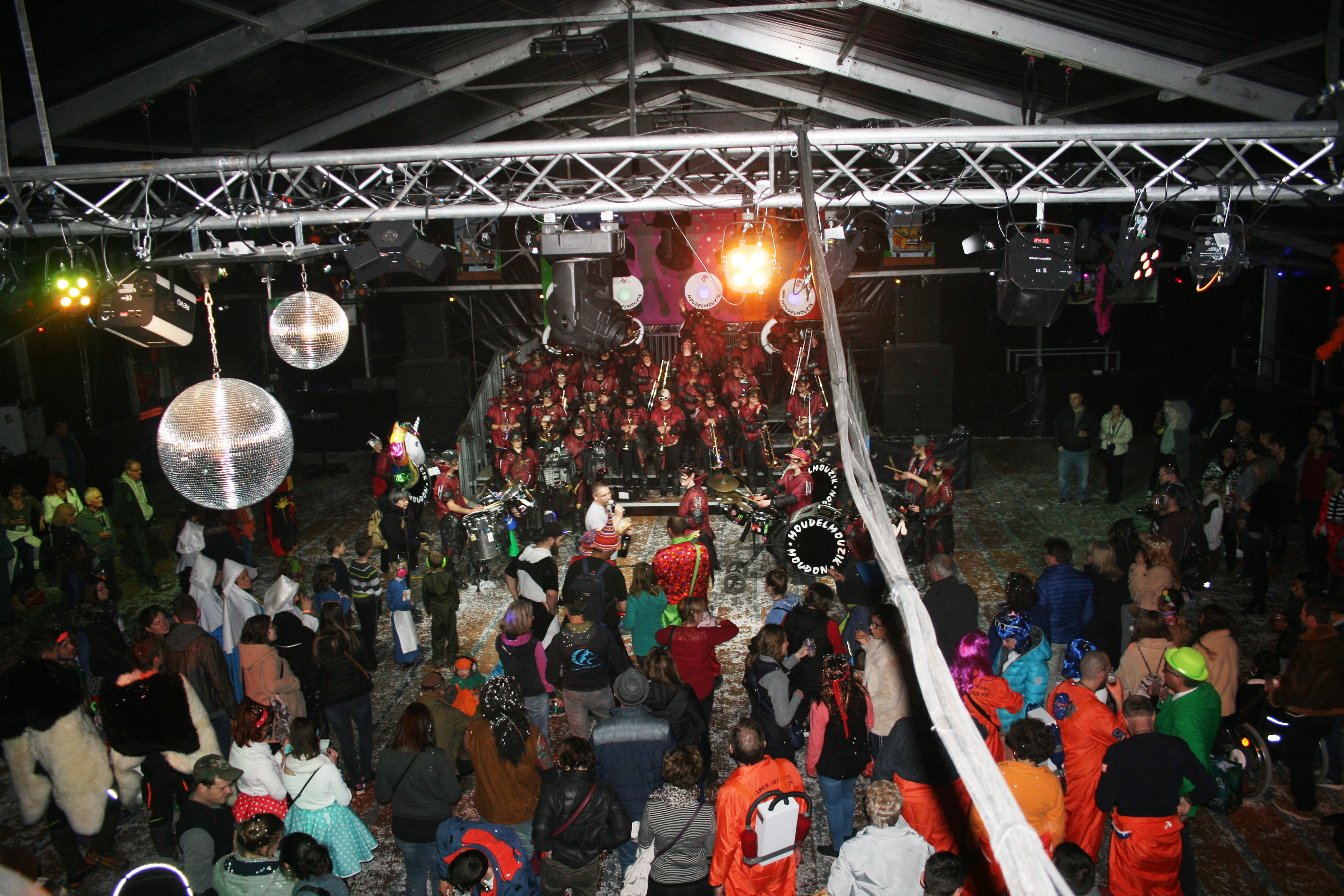 Dernier jour du carnaval de Châtel-St-Denis 