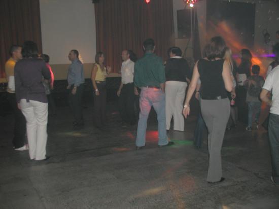 Soirée Méga Bulles Du 4 Octobre 2008 au Centre Portuguais de la Sarraz