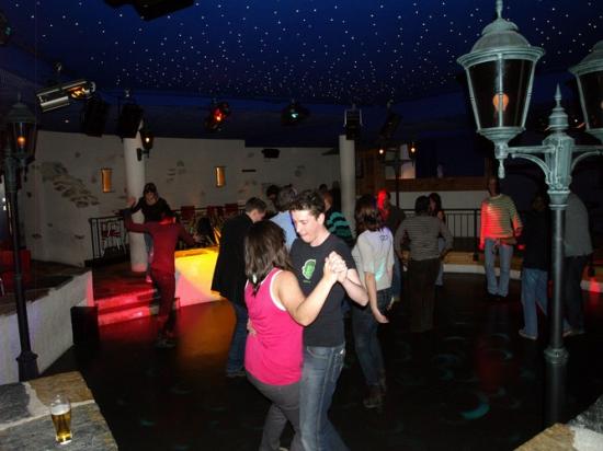 Vendredi 22 octobre 2010 Disco La Bastide aux Bains de Saillons