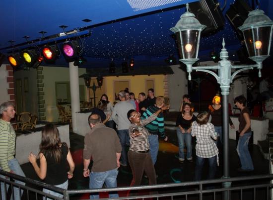 Vendredi 22 octobre 2010 Disco La Bastide aux Bains de Saillons