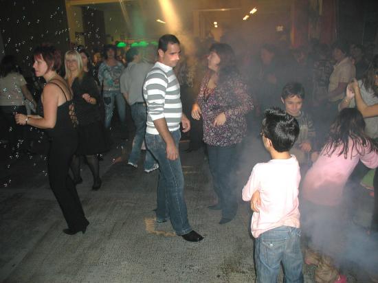 Soirée Méga Bulles Du 4 Octobre 2008 au Centre Portuguais de la Sarraz
