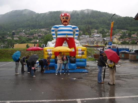 Le 18.06.2010 /  le 19.06.2010 Fête de Blonay 2010 pour une animation avec château gonflable