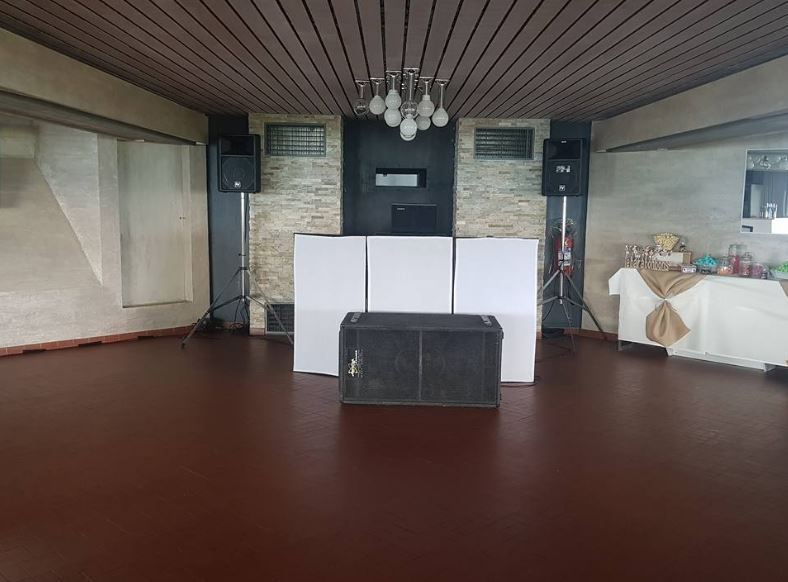 Mariage Abbaye de Bevaix et Louverain le 2 juin 2018 