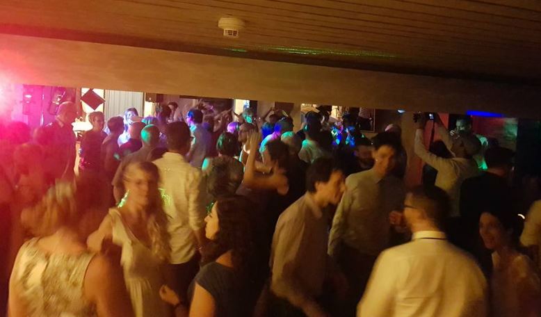 Mariage Abbaye de Bevaix et Louverain le 2 juin 2018 
