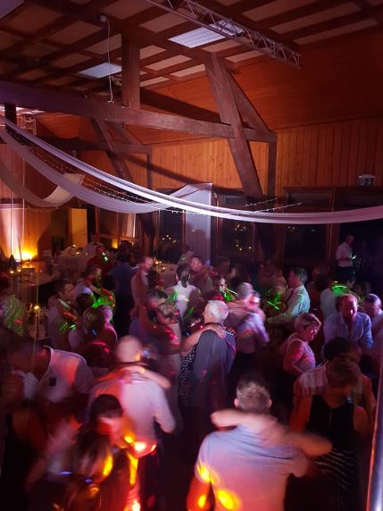 Mariage au Battoir à Chapelle-sur-Moudon le 24 août 2019 