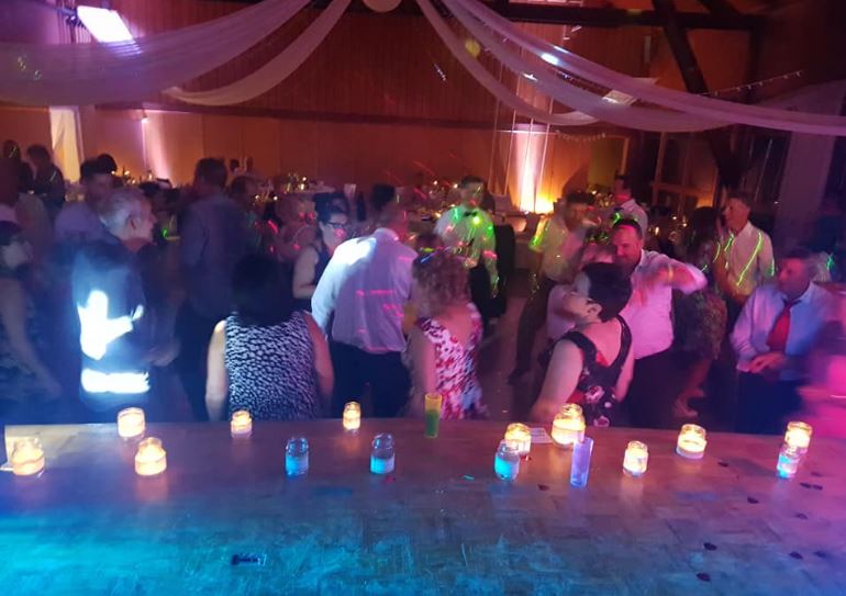 Mariage au Battoir à Chapelle-sur-Moudon le 24 août 2019 