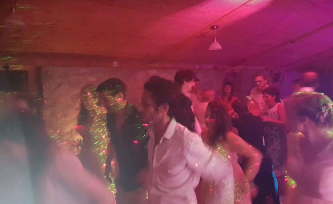 Mariage le 6 juillet Chalet Jogona à Jaun 