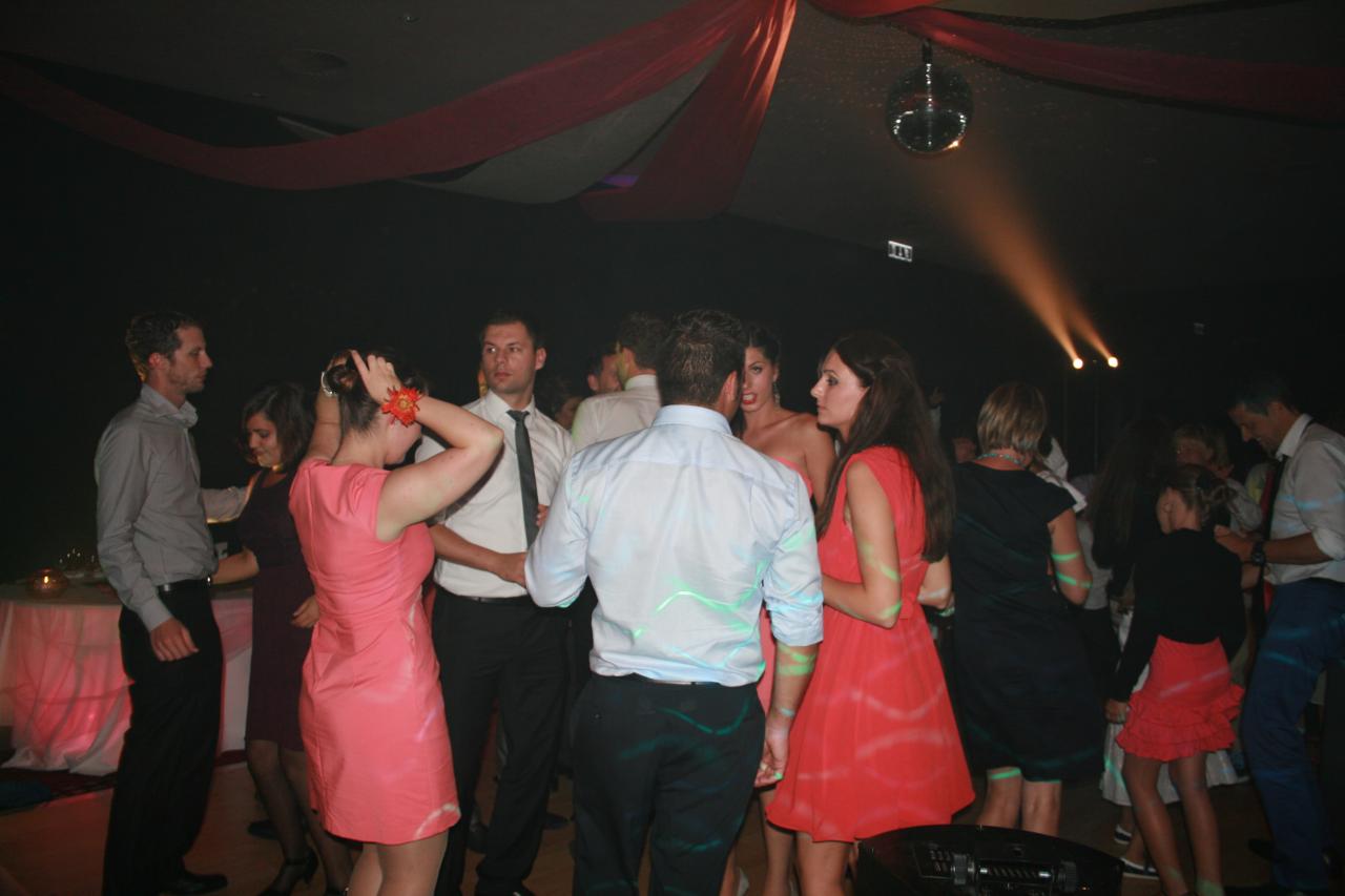 photos 380