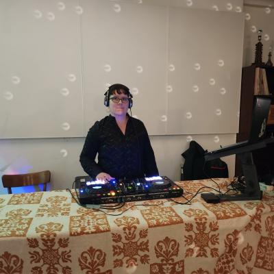 Soirée 60 70 80 aux caves du CEP Vevey le 24.02.23